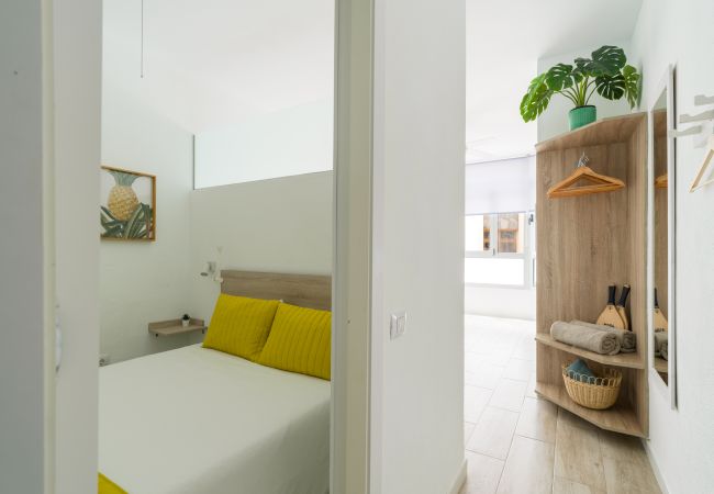 Apartamento en Las Palmas de Gran Canaria - Beach Accommodation Las Canteras  (2C)