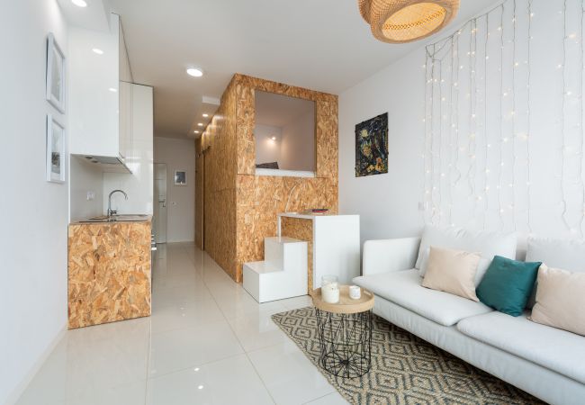 Apartment in Las Palmas de Gran Canaria - Minimalist Accommodation by the Beach Apartment in Las Palmas de Gran Canaria - Minimalist Accommodation by the Beach