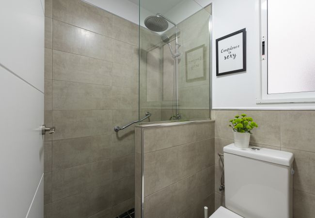 Apartment in Las Palmas de Gran Canaria - Beach Accommodation Las Canteras (2D) Eclipse Apartment in Las Palmas de Gran Canaria - Beach Accommodation Las Canteras (2D) Eclipse