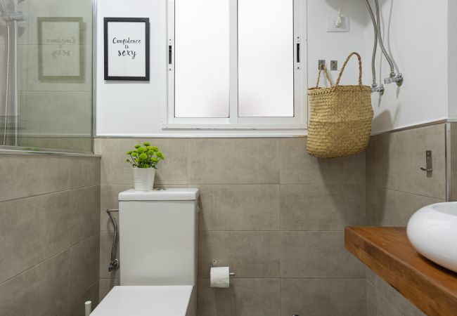 Apartment in Las Palmas de Gran Canaria - Beach Accommodation Las Canteras (2D) Eclipse Apartment in Las Palmas de Gran Canaria - Beach Accommodation Las Canteras (2D) Eclipse