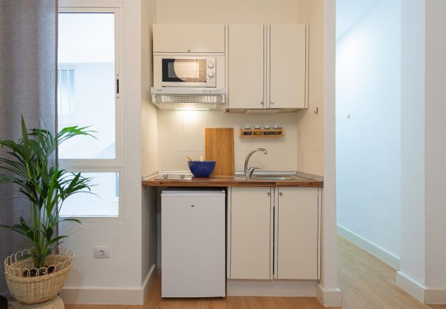 Apartment in Las Palmas de Gran Canaria - Beach Accommodation Las Canteras (2D) Eclipse Apartment in Las Palmas de Gran Canaria - Beach Accommodation Las Canteras (2D) Eclipse