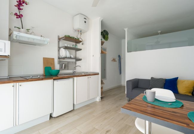 Apartment in Las Palmas de Gran Canaria - Beach Accommodation Las Canteras (1B) Apartment in Las Palmas de Gran Canaria - Beach Accommodation Las Canteras (1B)