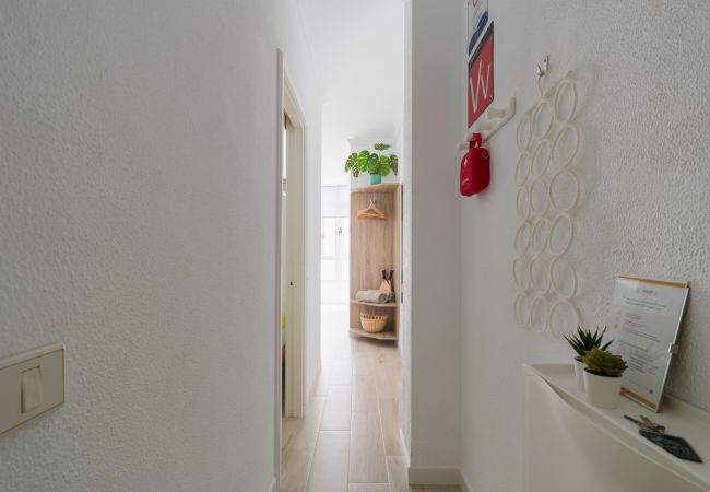 Apartment in Las Palmas de Gran Canaria - Beach Accommodation Las Canteras (1B) Apartment in Las Palmas de Gran Canaria - Beach Accommodation Las Canteras (1B)