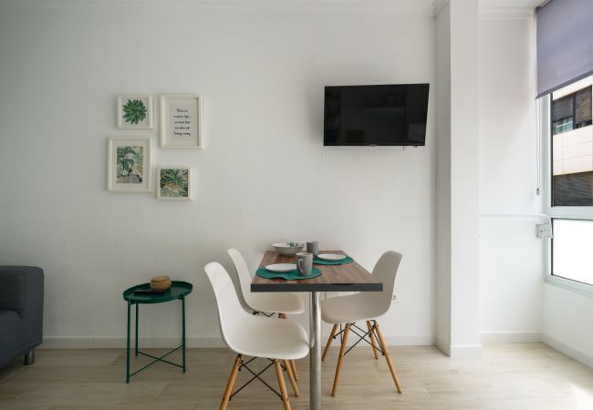 Apartment in Las Palmas de Gran Canaria - Beach Accommodation Las Canteras (1B) Apartment in Las Palmas de Gran Canaria - Beach Accommodation Las Canteras (1B)